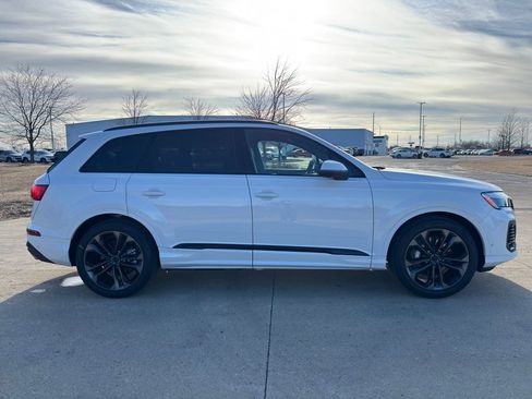 New 2026 Audi Q7 3.0T Premium Plus AWD/4WD image 2