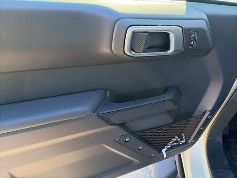 New 2025 Ford Bronco Badlands image 17