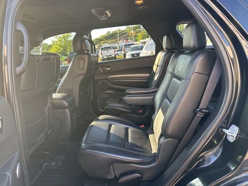 Used 2020 Dodge Durango R/T w/ Technology Group RWD image 24