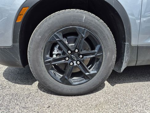 New 2025 Chevrolet Blazer LT w/ Midnight/Sport Edition FWD image 10