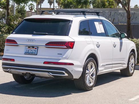 Used 2023 Audi Q7 3.0T Premium Plus w/ Premium Plus Package AWD/4WD image 10