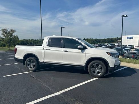 Used 2023 Honda Ridgeline RTL-E image 12