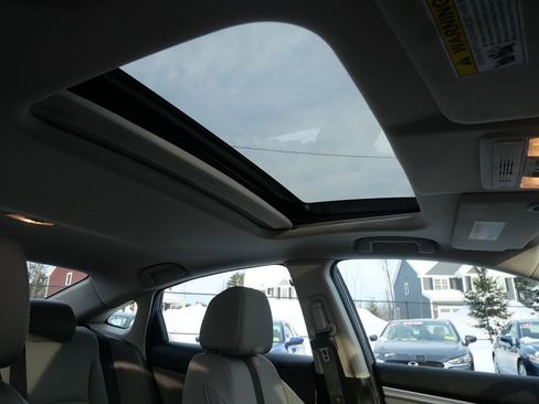 Used 2017 Honda Civic EX image 15