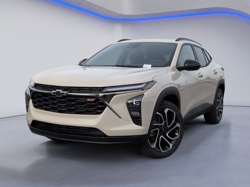 New 2026 Chevrolet Trax RS w/ Sunroof Package image 2