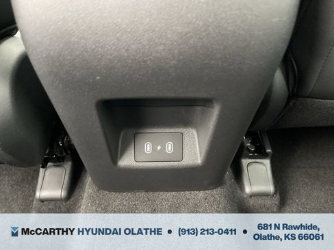 Used 2025 Hyundai Tucson SEL FWD image 24