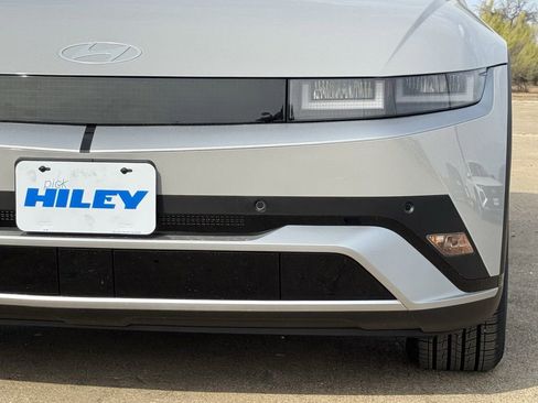 New 2026 Hyundai Ioniq 5 SEL image 8