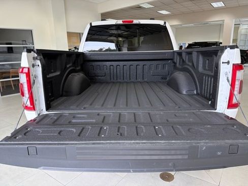 Used 2023 Ford F150 Lariat image 11