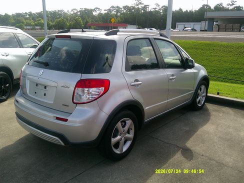 Used 2007 Suzuki SX4 Sport AWD/4WD image 4