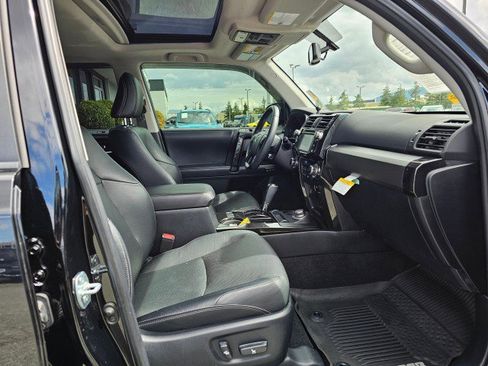 Used 2019 Toyota 4Runner Limited image 11