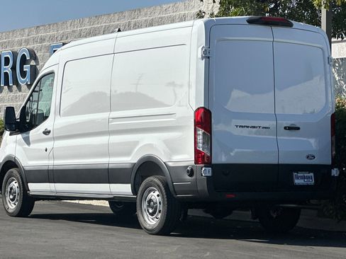 New 2026 Ford Transit 250 148 Medium Roof w/ Load Area Protection Package image 6