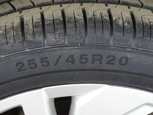 Used 2022 Volkswagen Atlas SE image 49