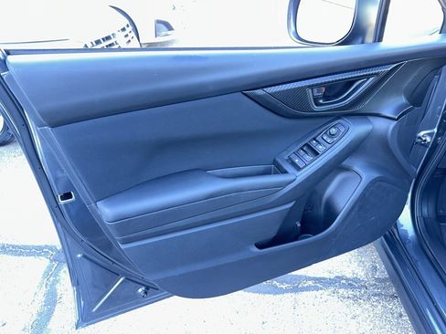 Used 2023 Subaru Crosstrek 2.0i image 18