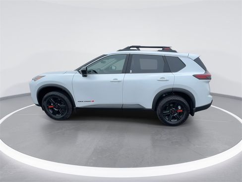 New 2026 Nissan Rogue SV image 5