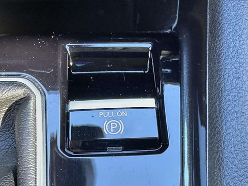 Used 2022 Jeep Compass Latitude w/ Convenience Group image 26