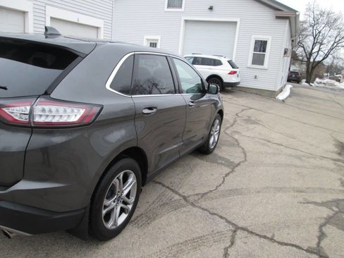 Used 2017 Ford Edge Titanium w/ Equipment Group 301A image 8