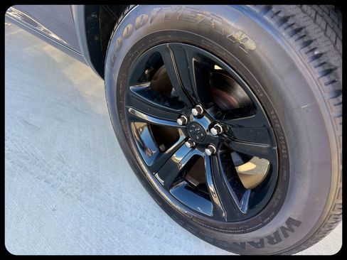 Used 2024 RAM 1500 Warlock RWD image 21
