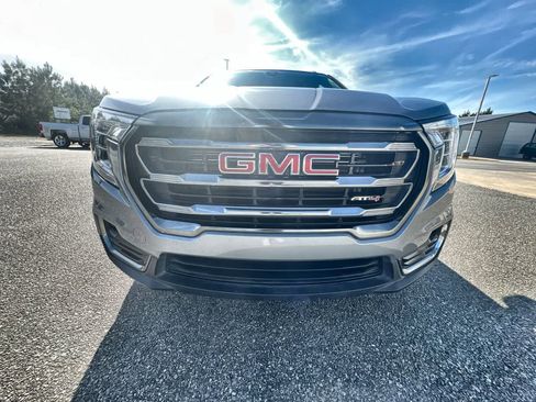 Used 2023 GMC Terrain AT4 image 30