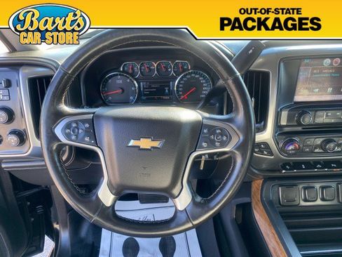 Used 2015 Chevrolet Silverado 2500 LTZ w/ LTZ Plus Package image 30