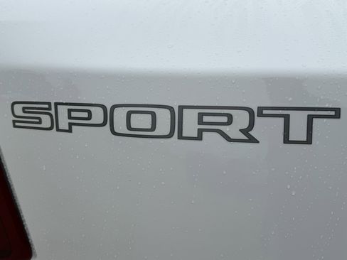 New 2026 RAM 3500 Laramie AWD/4WD image 18