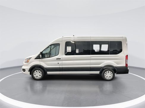 Used 2025 Ford Transit 350 XLT image 5