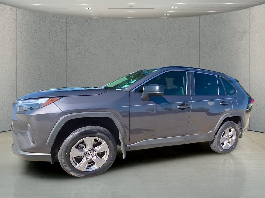 Used 2024 Toyota RAV4 LE AWD/4WD image 47
