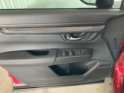 Certified 2026 Honda CR-V Sport image 5