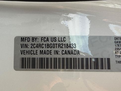 New 2026 Chrysler Pacifica Select FWD image 20