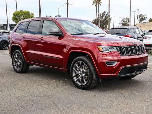 Used 2021 Jeep Grand Cherokee Limited w/ Quick Order Package 28K 80th AWD/4WD image 3