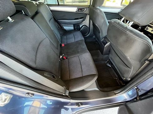 Used 2017 Subaru Outback 2.5i AWD/4WD image 20