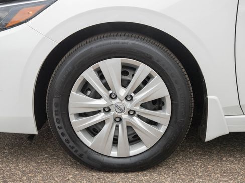 Used 2025 Nissan Sentra S FWD image 26