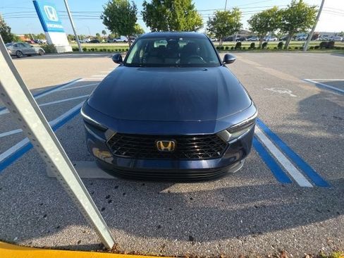 Used 2024 Honda Accord EX image 15