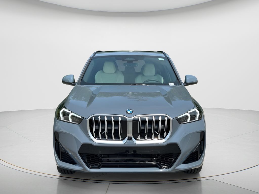 New 2026 BMW X1 xDrive28i w/ Technology Package AWD/4WD image 2