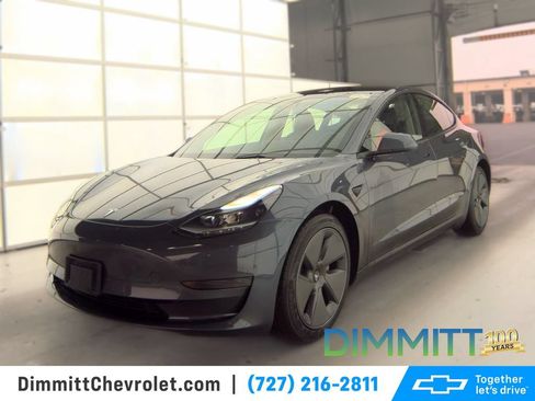 Used 2023 Tesla Model 3 Standard Range RWD image 1