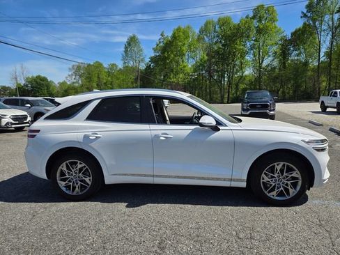 Used 2025 Genesis GV70 2.5T AWD/4WD image 9
