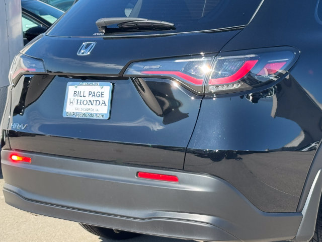 Certified 2027 Honda HR-V LX image 8