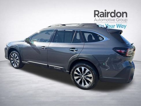 Used 2024 Subaru Outback Touring AWD/4WD image 5