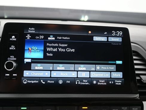 Used 2026 Honda Odyssey Touring image 15