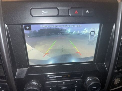 Used 2018 Ford F150 XLT w/ Equipment Group 302A Luxury image 12