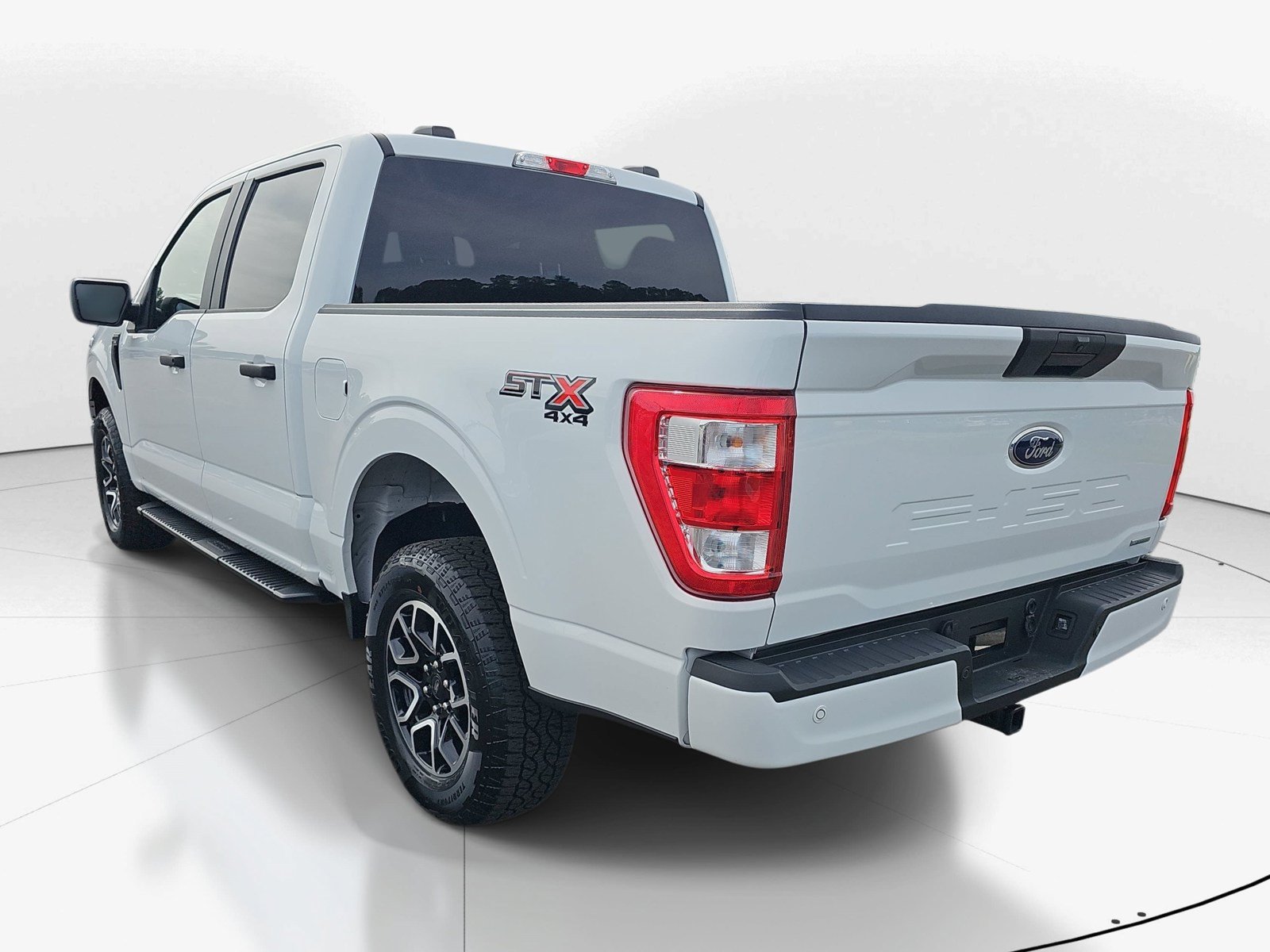 Used 2023 Ford F150 XL w/ STX Appearance Package AWD/4WD image 7