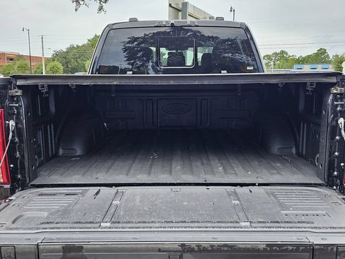 Used 2025 Ford F150 Raptor AWD/4WD image 9