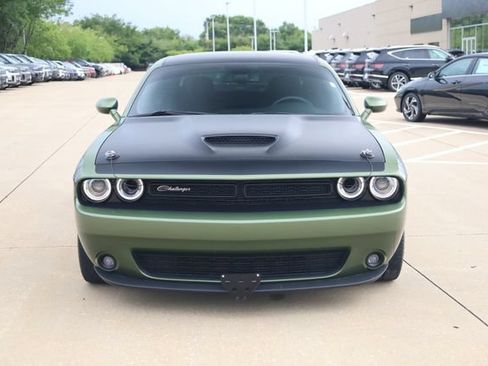 Used 2018 Dodge Challenger R/T w/ Quick Order Package 22P T/A RWD image 3