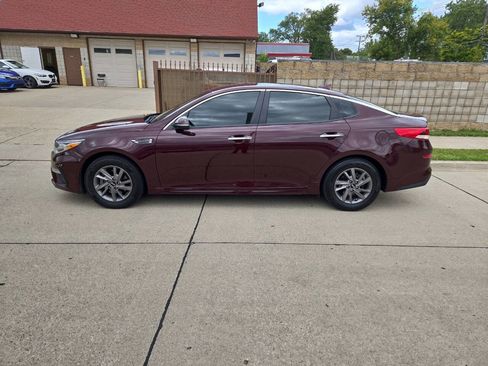 Used 2020 Kia Optima LX image 15