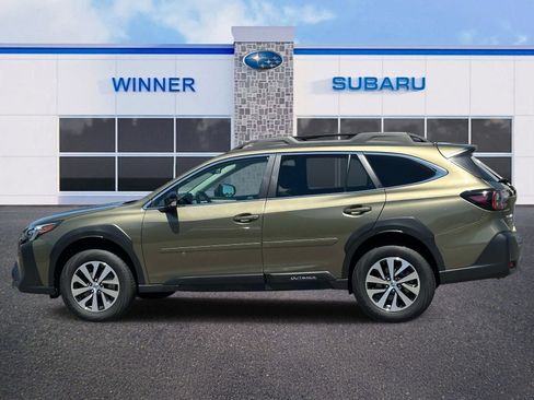 Certified 2025 Subaru Outback Premium AWD/4WD image 2