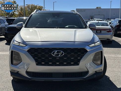 Used 2019 Hyundai Santa Fe FWD image 2