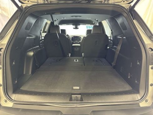 Certified 2023 Chevrolet Traverse LT w/ LT Premium Package image 30