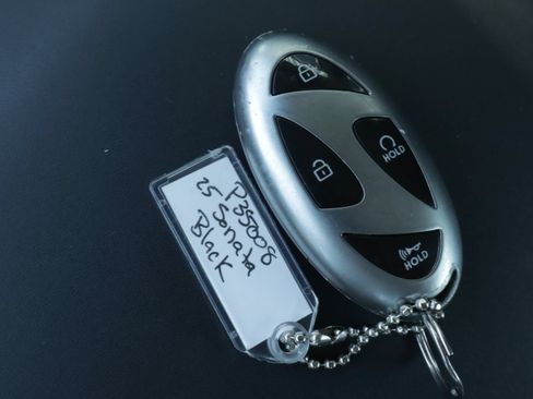 Used 2025 Hyundai Sonata SEL FWD image 27