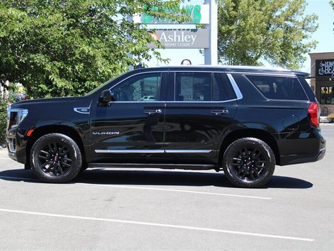 Used 2021 GMC Yukon SLT AWD/4WD image 13