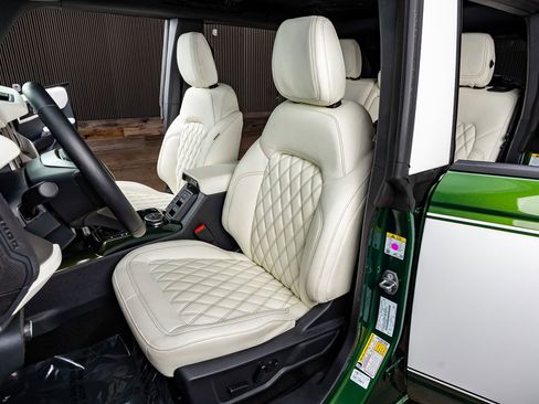 Used 2025 Ford Bronco Outer Banks image 30