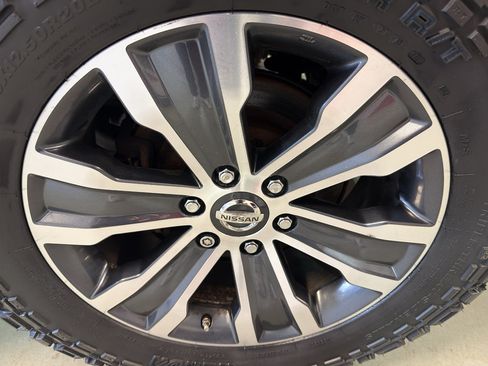 Used 2019 Nissan Armada SL w/ Premium Package AWD/4WD image 37