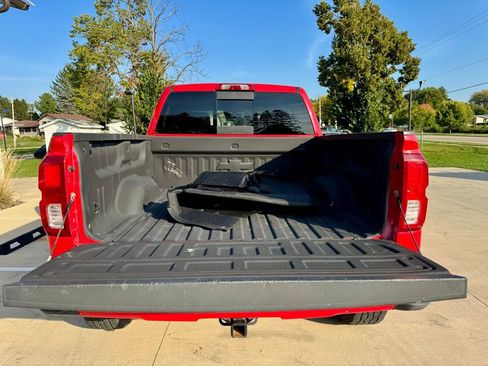 Used 2016 Chevrolet Silverado 1500 LTZ Z71 w/ LTZ Plus Package AWD/4WD image 9